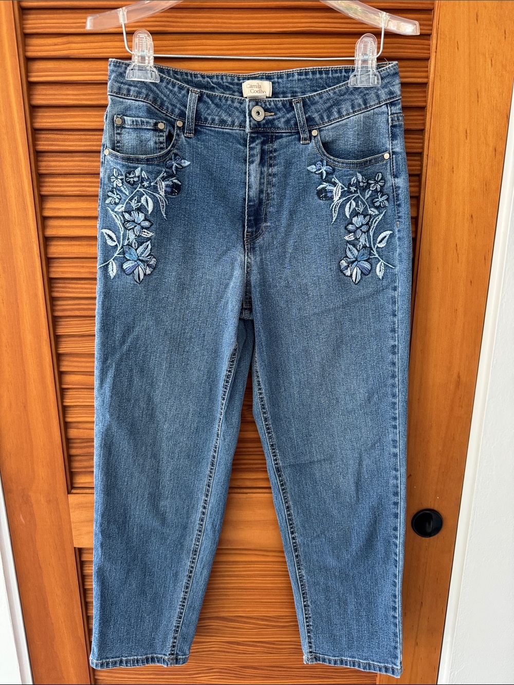 CAMILA COELHO Blue Floral Embroidered Straight-Leg Cropped Jeans